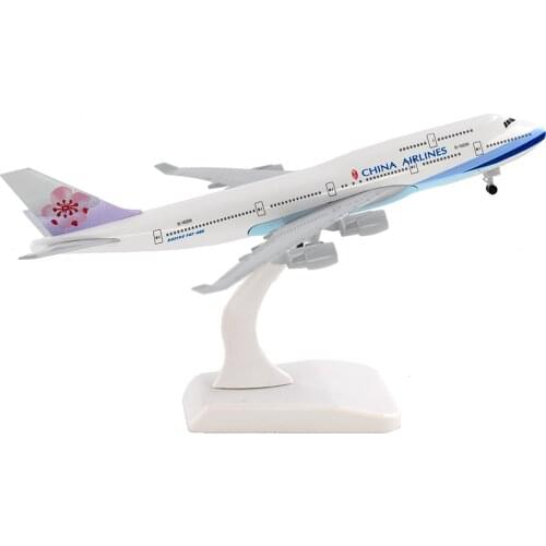 20cm Aircraft China Airlines Boeing 747 with Landing Gear Taiwan B747 Alloy Plane Model Toys Children Gift for Collection