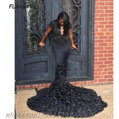 2021 Black Evening Dress Mermaid Vintage Lace Cap Sleeves Flower Train South African Floor Length Evening Prom Party Gowns