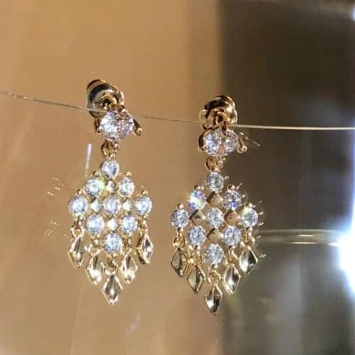 2021 New Arrival Fashion Earrings Metal Vintage Water Drop Women Dangle Earrings Elegant Korean Female Jewelry
