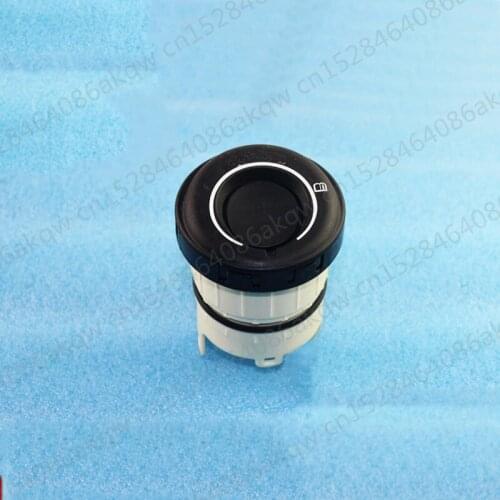 Fuel tank inner cover -Fo rdM ond eo- Fuel tank cap Fuel filler cap Fuel tank sealing plug cover Gasoline engine filling port