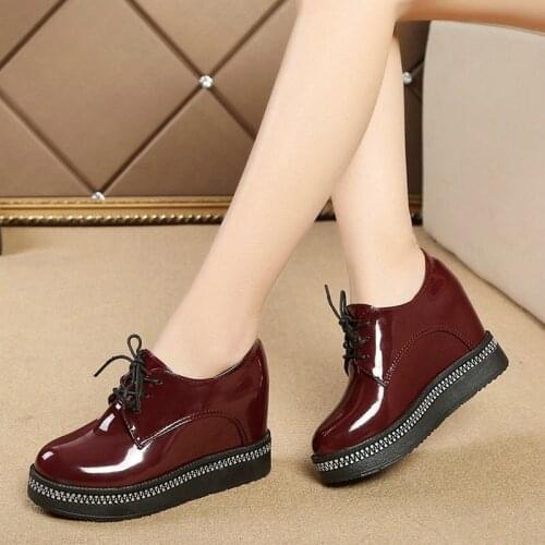Ladies Lace Up Footwear Oxford Chunky wedges Tennis walking shoes Women Platform Shoes Ladies Patent Leather Flats A63-86