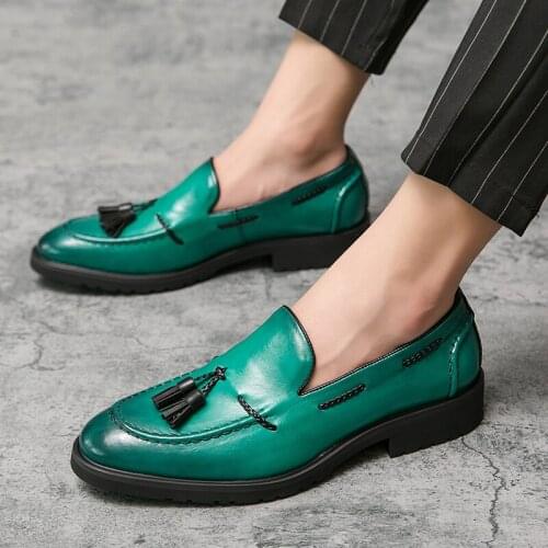 OLOMLB Mens Tassels Oxford Wingtip Loafers Mocassin Homme Driving Casual Shoes Pointy Toe 3Colors Plus Size 38-46