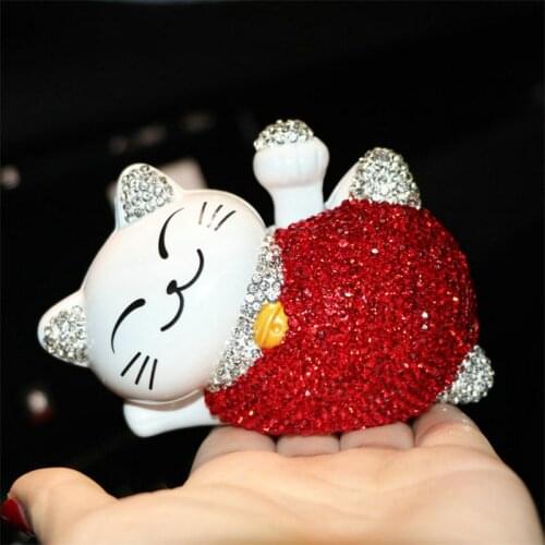 Ornament Lucky Cat Car Decoration Cute Cat Accessories for girls Creative High-End Car Diamond Set Solar Wave Cat pink red