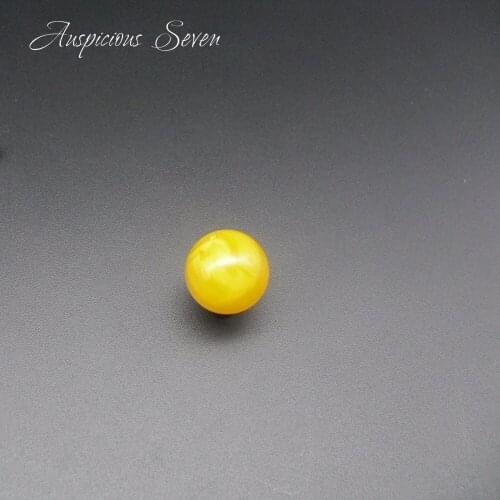 Natural Baltic Amber Ball / TCMB-019D