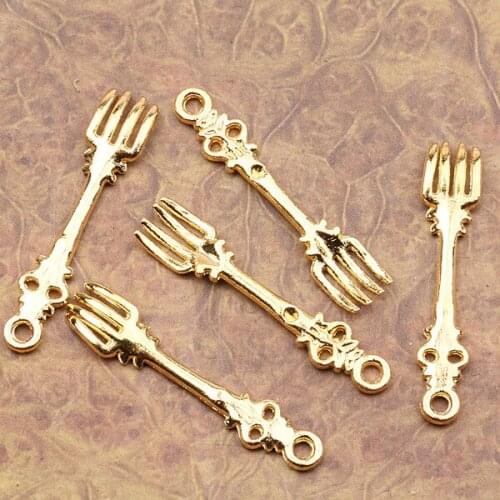 40Pcs gold tone floral fork design charms EF2578
