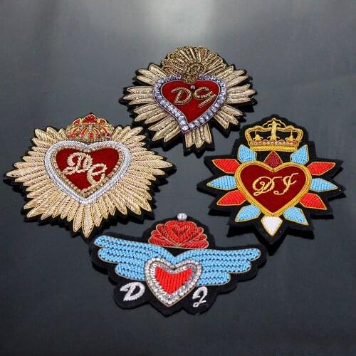 Advanced silk Crown metal spring patch hand embroidery Golden Crown Heart crown cloth patch copper bead embroidery applique