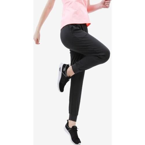 2020 Spring Women Running Pants Slim Fitness Leggings Pure Black Sport Pants Yoga Leggings Gym Fit Training Trousers