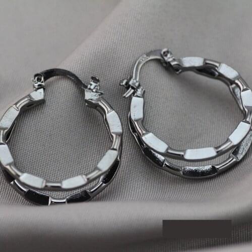 New Lovers Black Gold Earring Round Geometric Design 925 Sterling Silver colorFashion Black Earrings For Men And Women 07