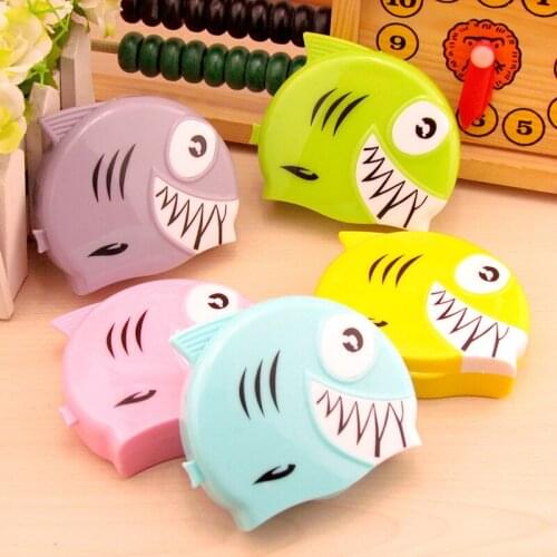5pcs/lot New High quality Cute Cartoon Colorful Fish Portable Contact Lens Case for Women Travel with Mirror Contact Lenses Box