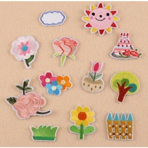 100pcs/lot Small Embroidery Patches Kids Clothing Decoration Accessories Flower Plant Diy Iron Heat Transfer Applique