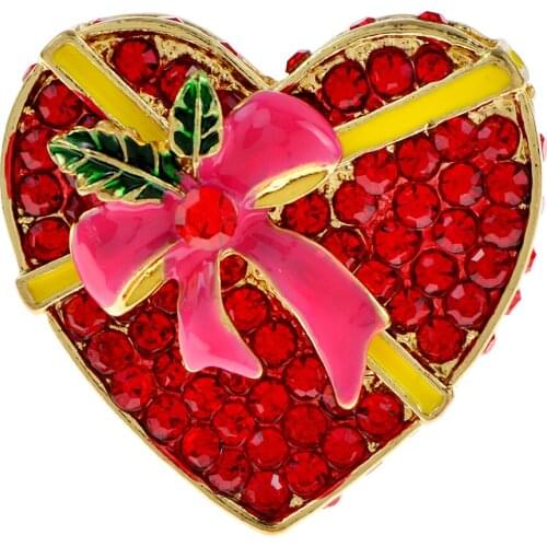 CINDY XIANG Rhinestone Heart Pin Brooch Gift Style Red Color Fashion Jewelry Festivel Coat Accessories High Quality New 2021