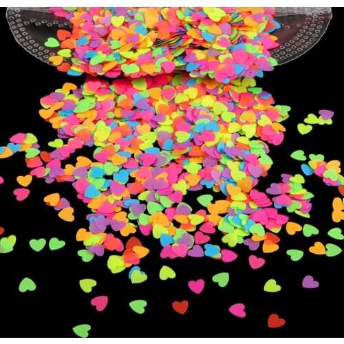 Fluorescence Love Hearts Sequin Glitter For Epoxy Resin Mold Filling Slime Crafts Nail Art Decoration Fill Glitter DIY Material