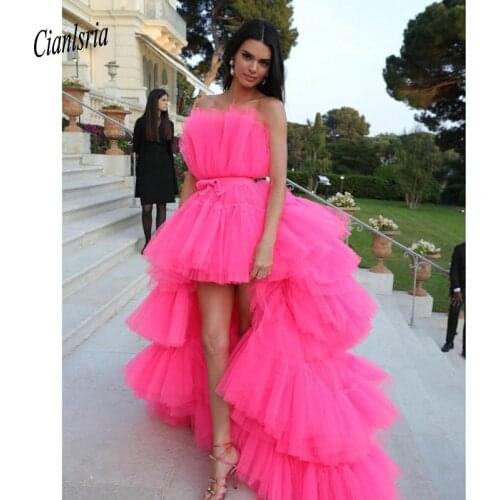 2020 New High low Prom Dresses with Detachable Train Unique Tiered Tulle Skirt Evening Dress Hot Pink Fuchsia Formal Party Gowns