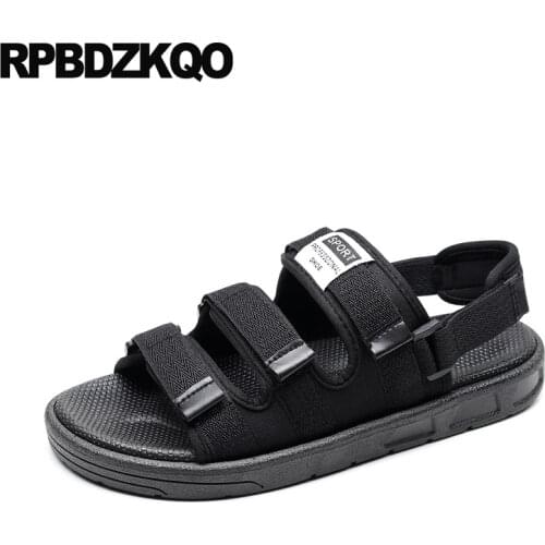 Casual Breathable Roman Men Gladiator Sandals Summer Sport Shoes Outdoor Strap Sneakers Platform Fashion Designer Red 2018 Beach