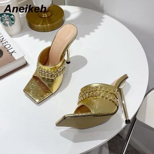 Aneikeh 2021 PU/PVC Sandals Women‘s Sexy Summer Stiletto Heels Pleated Square Head Pumps Shoes Mules Metal Decoratio Chain Solid