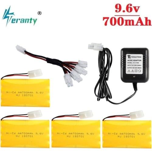 Upgrade 9.6v 700mah NiCD Battery + charger For Rc Toys Cars Tanks Trucks Robot Gun Boat AA Ni-CD 9.6v Rechargeable Battery Pack