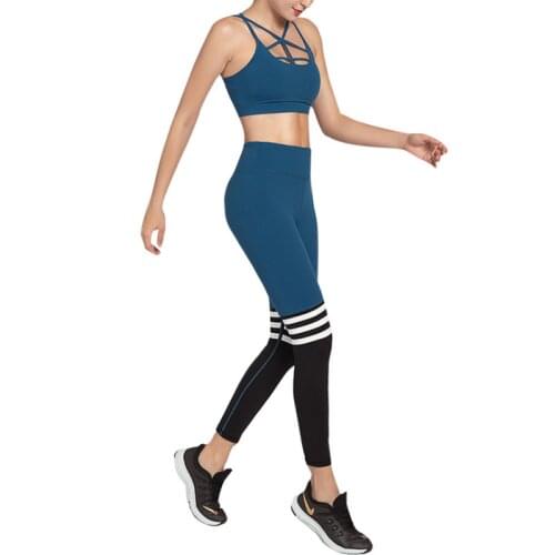 2021 new women yoga suit splicing stripe fast drying high elasticity exercise fitness suit beauty back show hip yoga suit