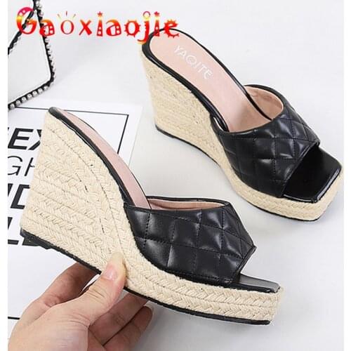 Summer New Rhombus Upper Women Slippers Hand-Woven Wedges Sandals Waterproof Platform Square Toe 9.5CM Elegant High-Heel Shoes