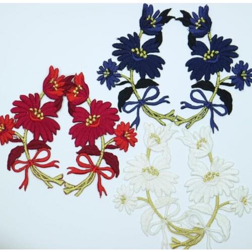 Fashion floral embroidered Patches for Clothing iron on Embroidery Stickers Clothing Applique flowers Decoration Badge parche