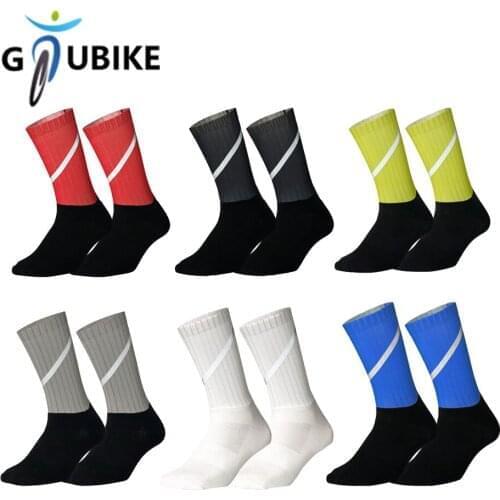 GTUBIKE Reflective Sports Socks Cycling Anti-slip Skin-friendly Fabric Socks Breathable Comfortable Outdoor Sporting Socks