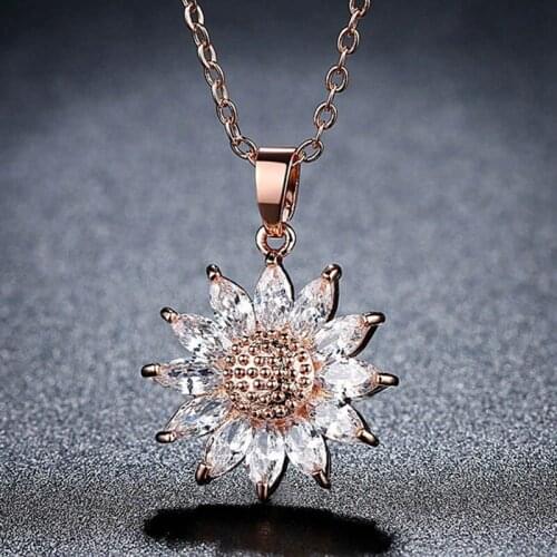 Dainty Sunflower Pendant Necklaces Vintage Fashion Jewelry Temperament Cute Sweater Chain For Women Zircon Sun Flower Necklaces