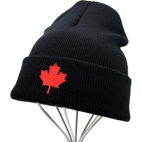 2020 new Autumn Winter Canada Red Maple Leaf embroidery Knitted Beanies Hat Men and Women Casual Warm Cold Cap