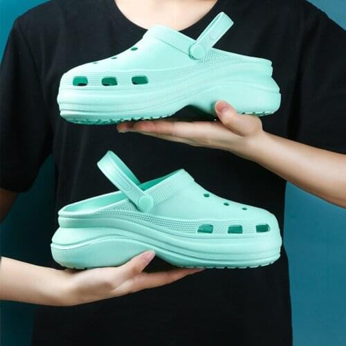 Summer Clogs Feminino Women Sandals Thick Platform Casual Women Beach Shoes EVA Cute Women Shoes Flat Light Women Slippers