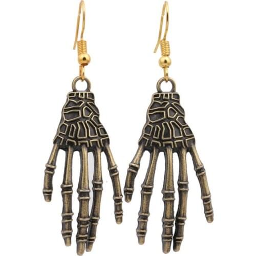 Halloween Punk Style Skull Palm Earrings Men and Women Fashion Retro Festival Ear Jewelry Prom Party Personality Accessories
