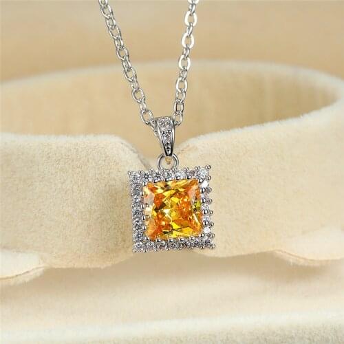 Geometric Square Crystal Chain Necklace Fashion Female Green Pendant Necklace Rose Gold Silver Color Wedding Necklaces For Women