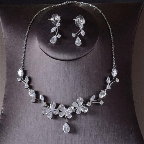 CC Jewelry Sets Necklace Drop Earring For Women Wedding Accessories For Bridal High Qualityy Leaf Shape Simple Necklces TL316