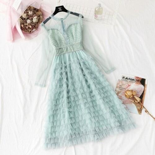 Outfit in 202020, the new French first love little sweet wind restoring ancient ways is layer upon layer cake