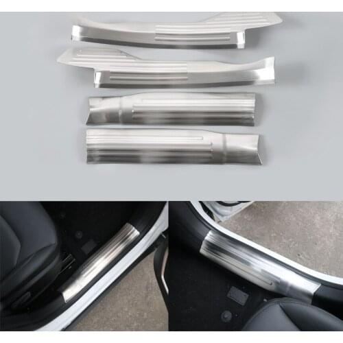 YAQUICKA 4pcs/set Stainless Steel Car Door Sill Step Guard Protector Cover Trim Sequins For Jeep Renegade 2015 2016 Car Styling