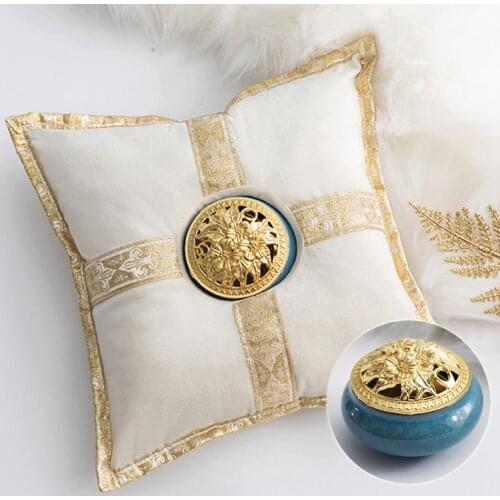 Luxury Middle East Ceramic Incense Burner Pillow Censer Holder Creative Golden Cushion Tea House Yoga Accessories Home Decor