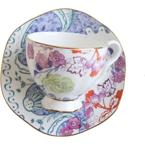 European Retro Ceramic Coffee Cups Eco Friendly Vintage Tea Cup Set Flower Porcelain Gold Rim Tazas Cafe Kitchen Dining Bar E5