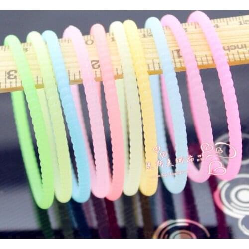 2019 Fashion Fluorescent Color Super Elastic Seamless Candy Bracelet Hair Ring Hair Rope Fashion Headwear for girl