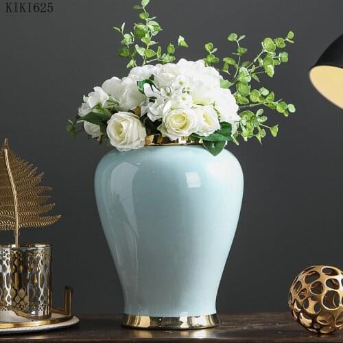 European Light Blue Ceramic Storage Jar with Lid Gilded Flower Vase Flower Arrangement Large Sealed Storage Jar Home Decoration