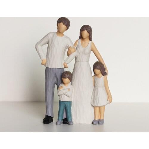 Family Ornaments for Christmas & New Year Gifts Home Decorations Resin Figures Wedding Mothers Day Gift Lovers Present