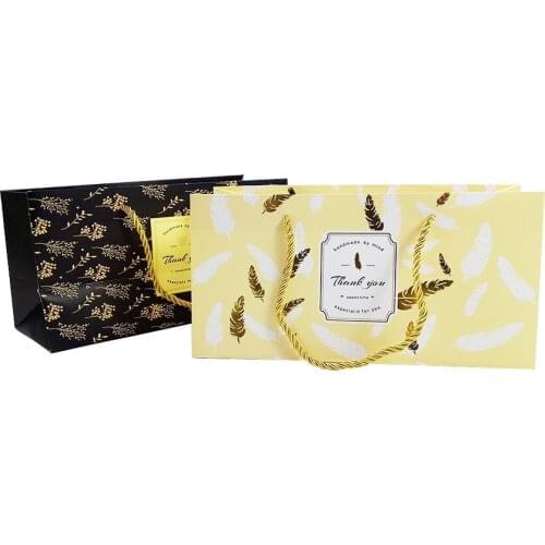 20 Pcs/lot 26x13cm Leaf Pattern Gift Paper Bag With Handle For Handmade Food Party Wedding Gift Bag Cookies Bag Dessert Bags