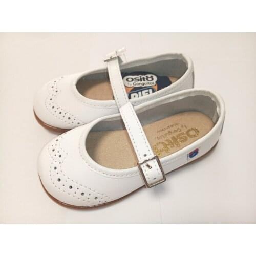 Pedices for girl in white fur, teddy bear by Conguitos