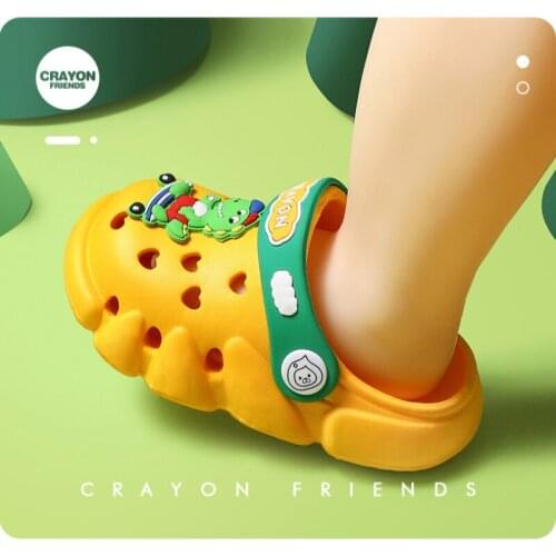 Childrens Cute Dinosaur Hole Shoes Summer Children Indoor Non-slip Baotou Sandals Men and Women Toddlers Baby Cartoon Slippers