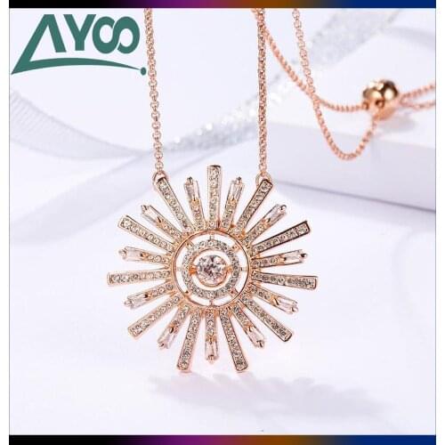 SWA 1:1 Fine Jewelry High Quality Noble Sun Pattern Sunflower Necklace Female Clavicle Chain Pendant Jewelry Best Gift For Women