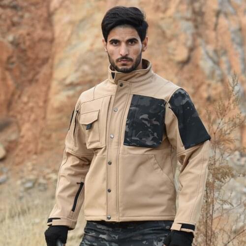 Tactical Hiking Jackets Soft Shell Uniform Thermal Fleece Jacket Men Military Casual Clothing Soft Shell Climbing Jacket 2021