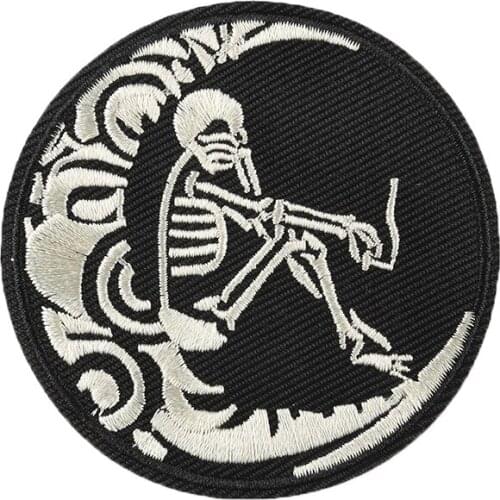 Smoking Skull Deep In Think Iron on Embroidered Appliques Clothing Apparel Garment Decals