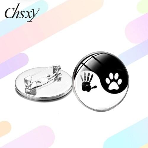 CHSXY Pet Lovers Yin Yang Taichi Brooch Human Hand & Dog Cat Paw Print Glass Time Gem Lapel Pin Balance Jewelry Gift for Friends