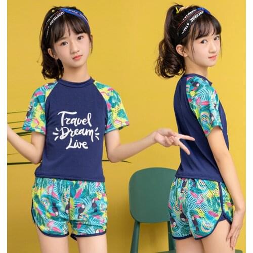 2021 New Girls' Swimwear 3-7 Years Old Student Sports and Leisure Short-sleeved Sunscreen Split Swimwear