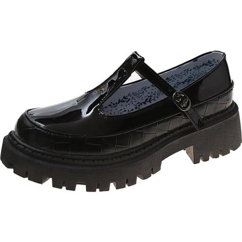 2021 new fashion British style black womens flat leather shoes wild thick bottom increased womens shoes