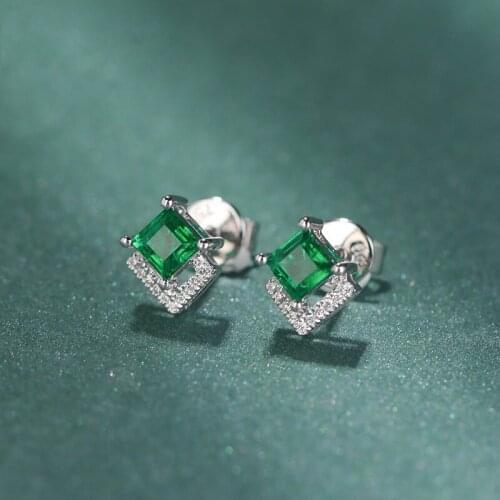 Exquisite Silver Plated Princess Cut Green Crystal Stud Earring Square Zircon Crystal Bridal Earrings Women Fashion Jewelry Gift