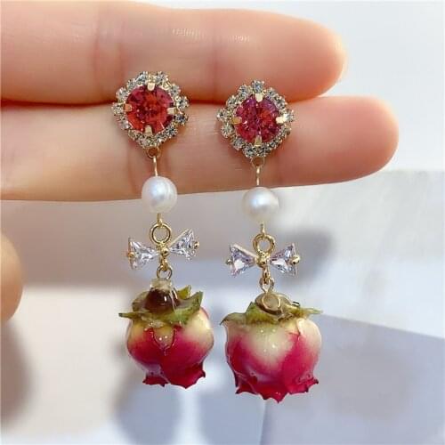 Luxury 14K Real Gold Vintage Immortal Flower Real Flower Glue Fresh and Sweet Freshwater Pearl Stud Earrings for Women