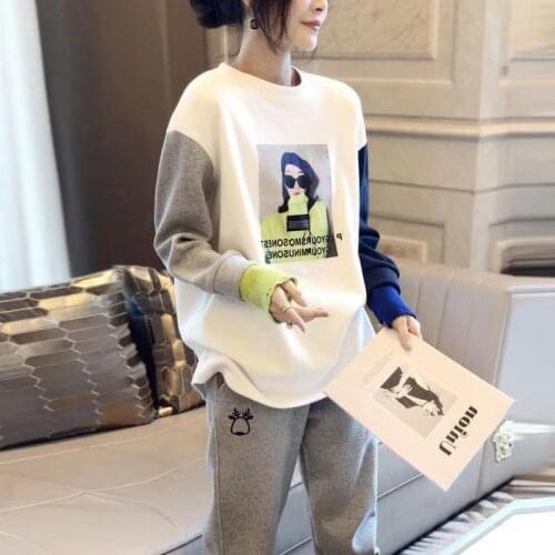 Mosaic round neck sweater female design feeling loose Korean jacket spring and autumn winter 2021 new