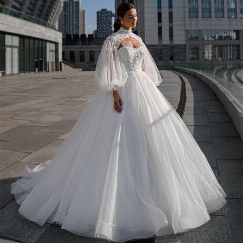 Sexy Off Shoulder Boat Neck Sheath Lace Wedding Dresses Champagne Appliques Bohemian Beach Boho Bridal Dresses 2021